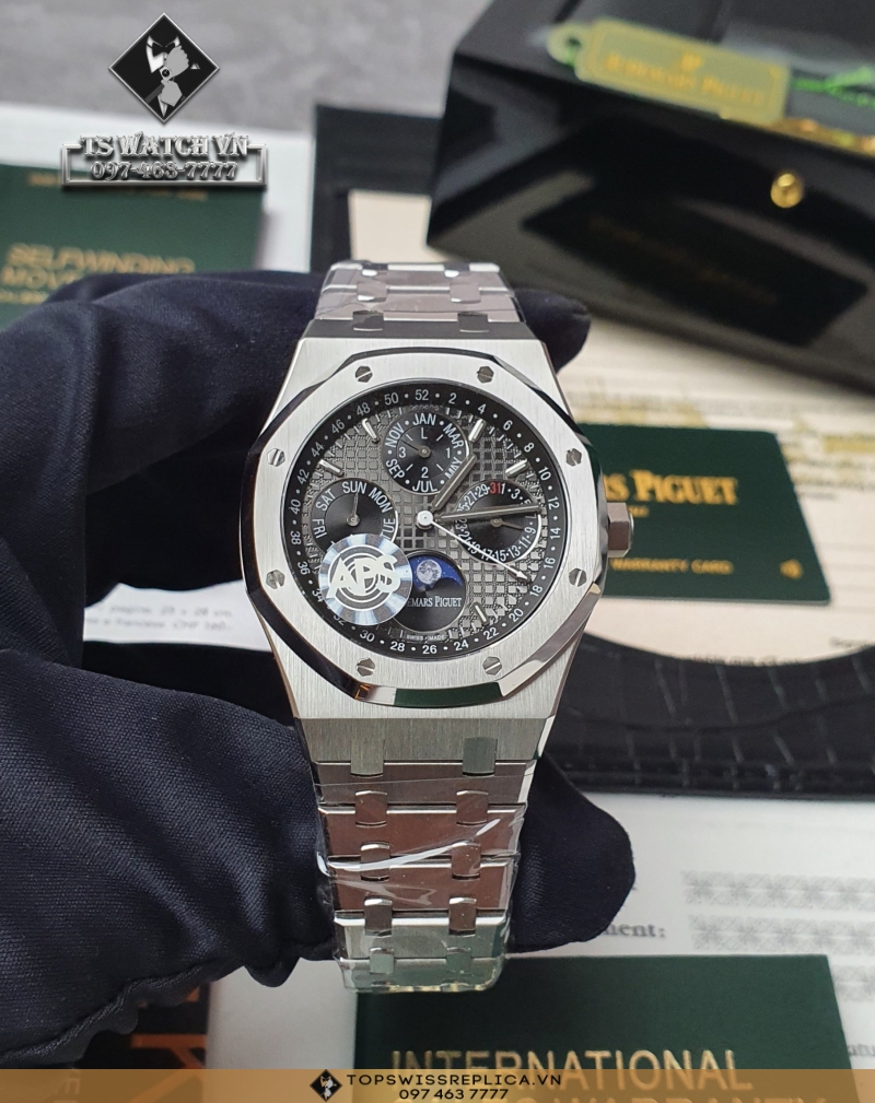 Audemars Piguet Royal Oak Perpetual Calendar 26574ST.OO.1220ST.02