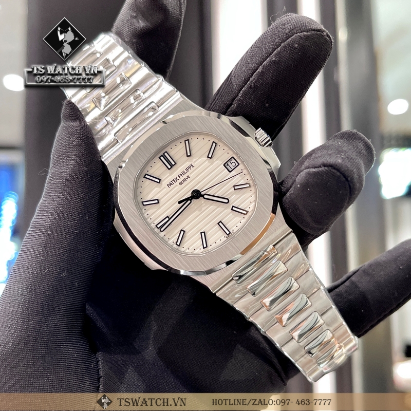 patek nautilus 5711 white dial